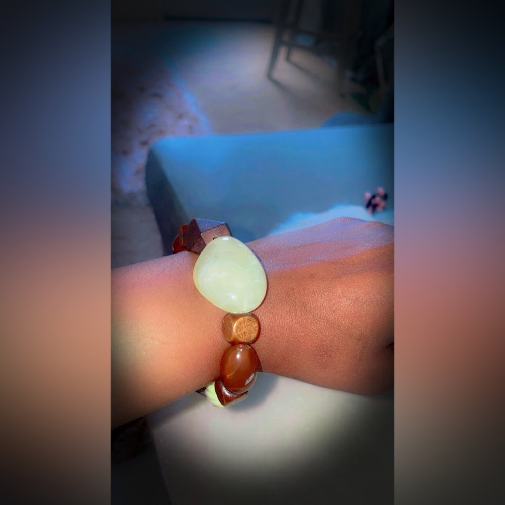 🌼🌸Brown Wooden, Faux Stone Beaded Elastic Bracelet, Vintage, Tribal (T8